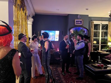A Speakeasy Murder 
											– Onno Hautzager