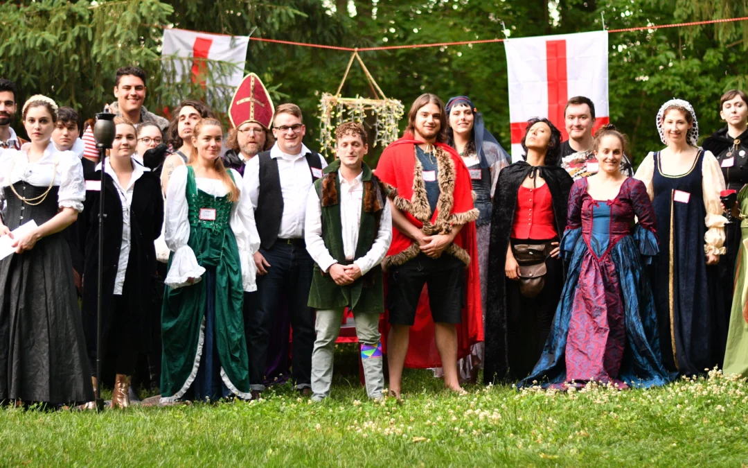 Alice Mottola’s Court in the Act photos